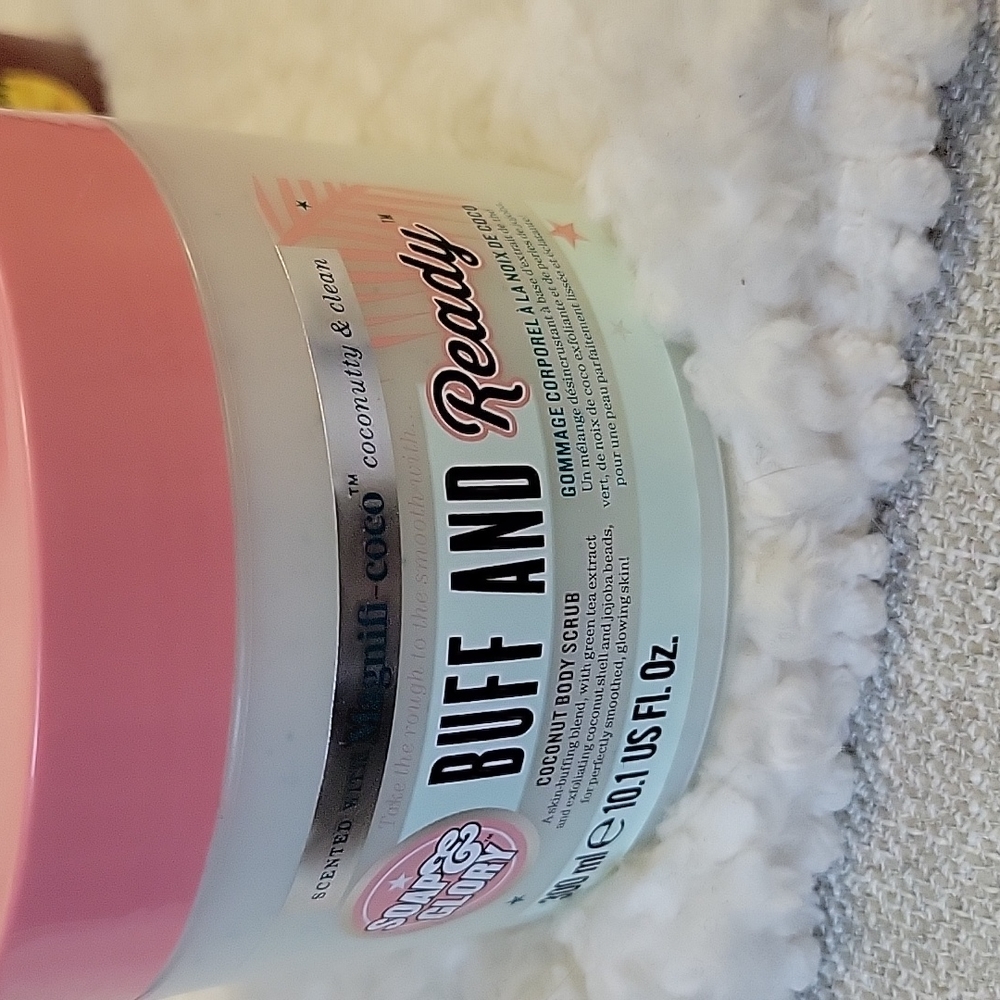 Never used Soap & Glory body scrubs - Picture 3 of 4